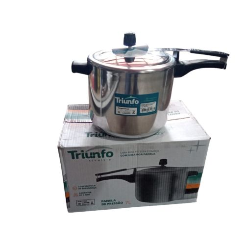 Panela de pressão 7L Polida Triunfo