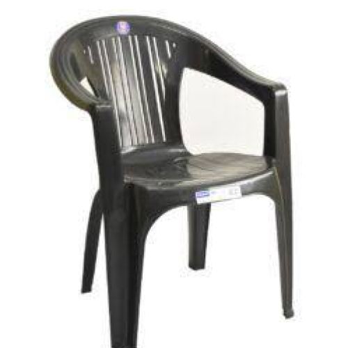 POLTRONA PRETA ANA BELA PLASTMASTER