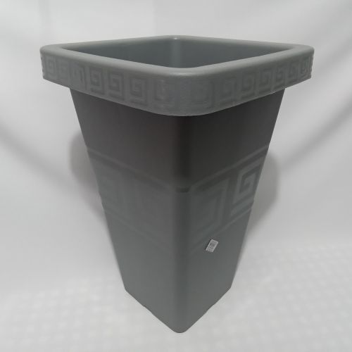 TACHO PLASMONT GREGO QUADRADO CONCRETO G. 29,5L
