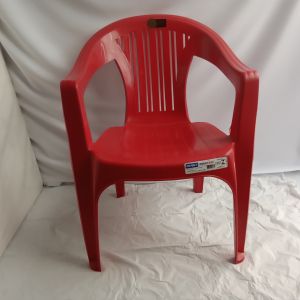 POLTRONA VERMELHA ANA BELA PLASTMASTER